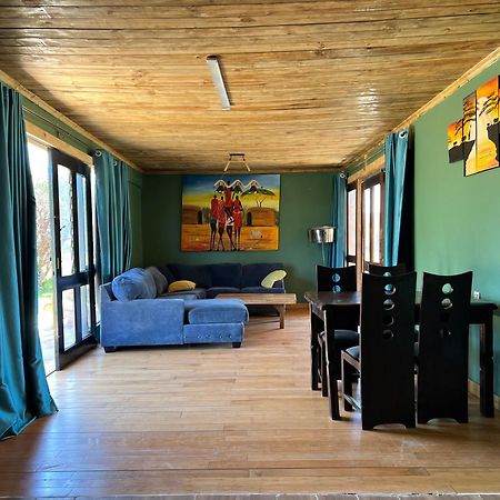 Amboseli Cultural Camping Екстериор снимка