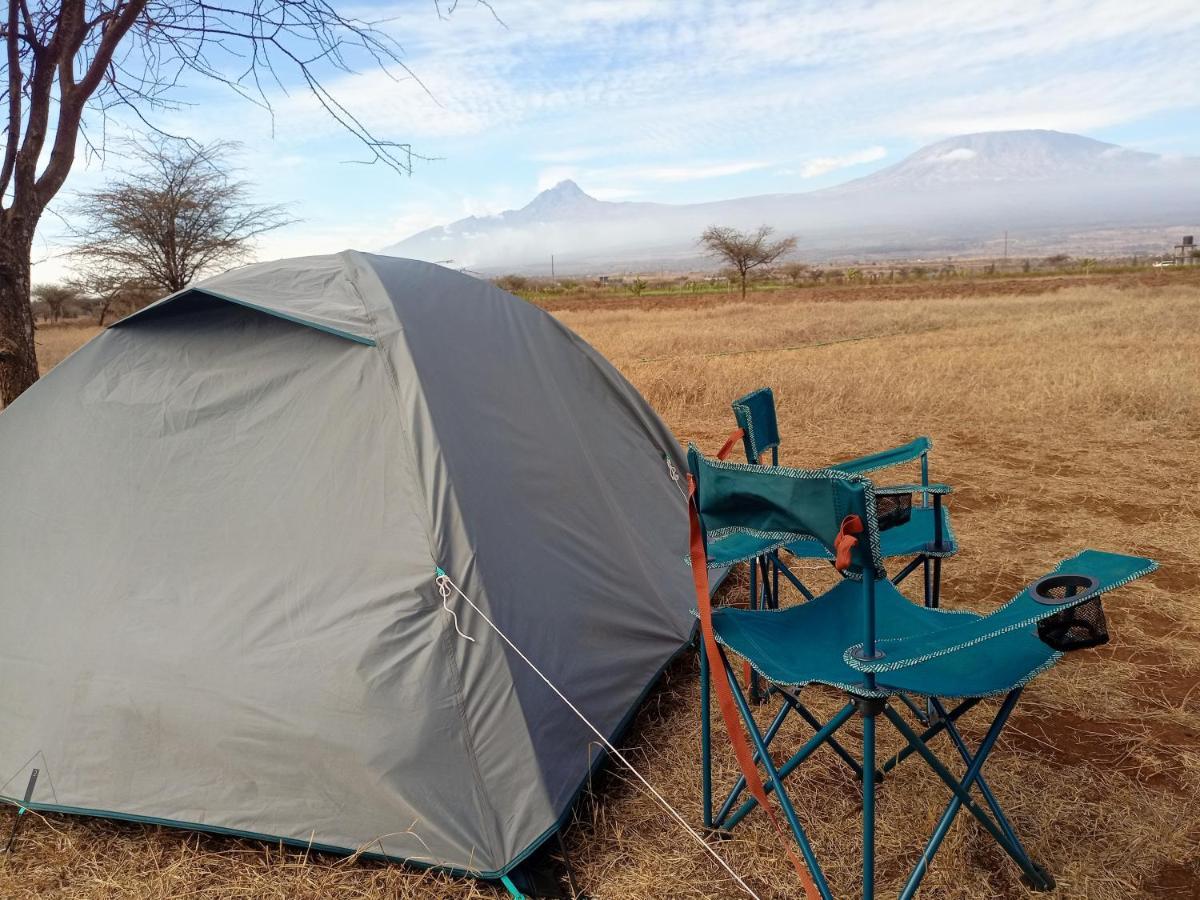Amboseli Cultural Camping Екстериор снимка