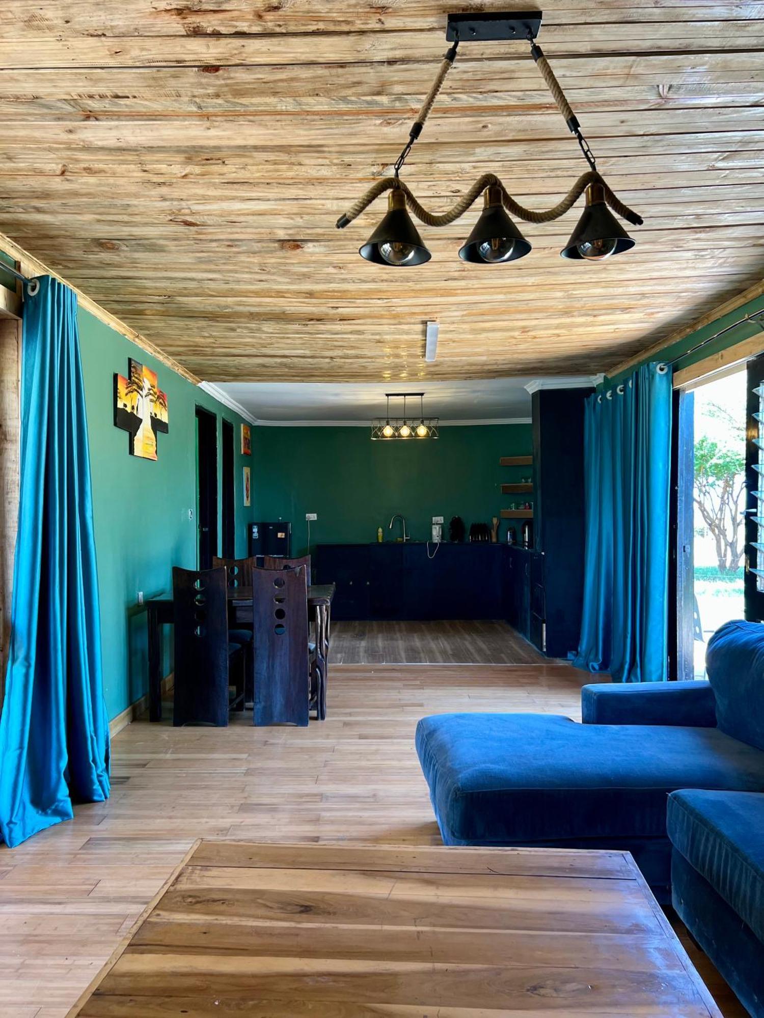 Amboseli Cultural Camping Екстериор снимка